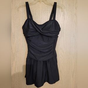 NWOT Swimsuit with Skirt and Tummy Control size M